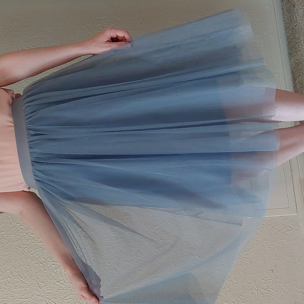 Blue tulle knee length skirt size L